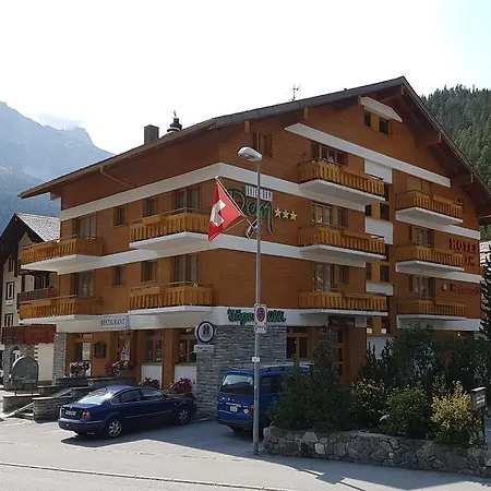Dom Hotel