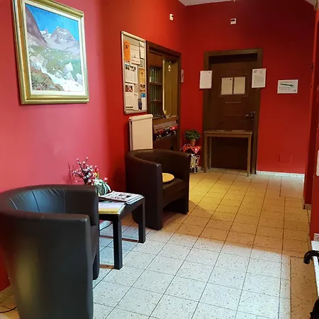 大教堂旅馆 酒店 3*