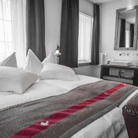 Hotel Dom 3*