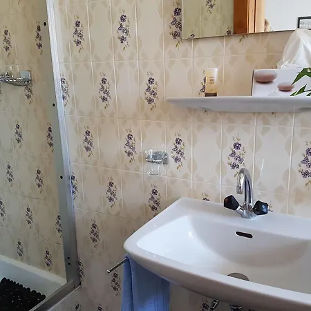 Отель Dom Саас-Грунд